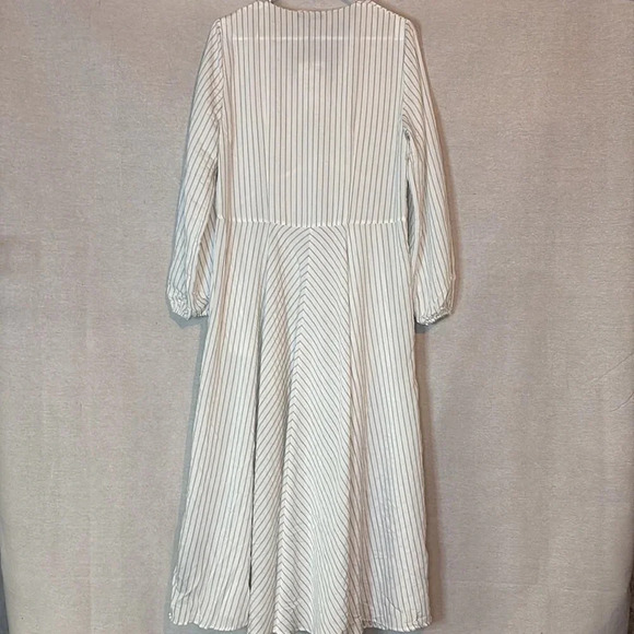 Zara White and Gray Striped Maxi Dress - Picture 3 of 6